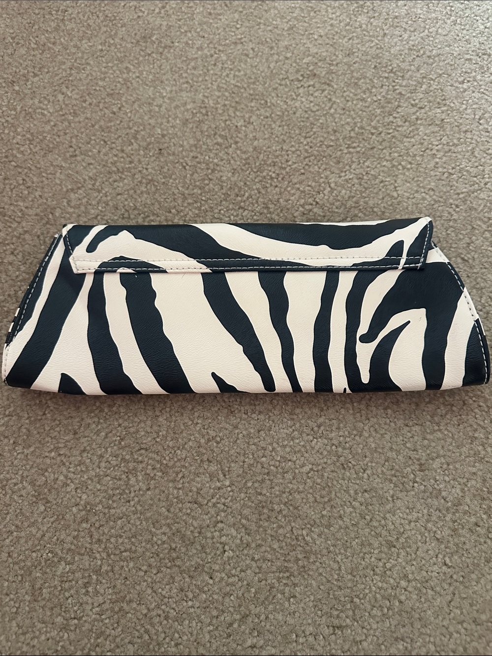 Zebra Print Black and White Clutch Bag - Picture 3 of 3